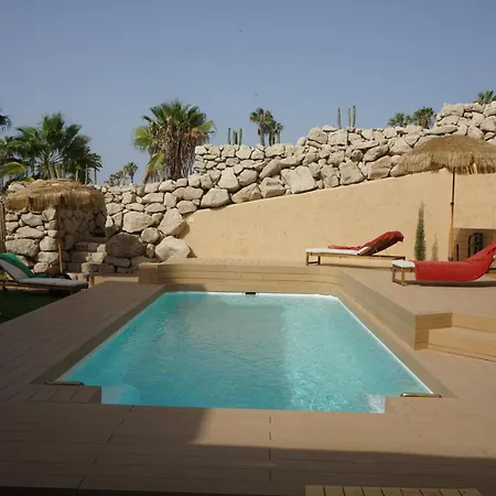 Luxury Amarilla Golf فيلة